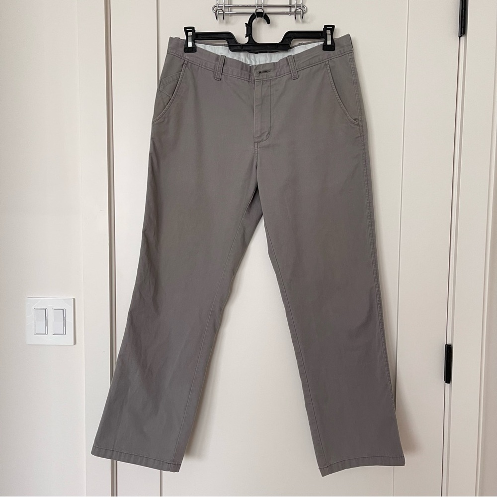Men's Classic Gray Chinos